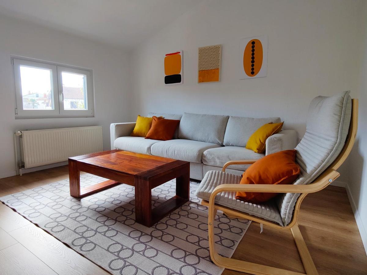 Apartment Lipa Ровинь Экстерьер фото